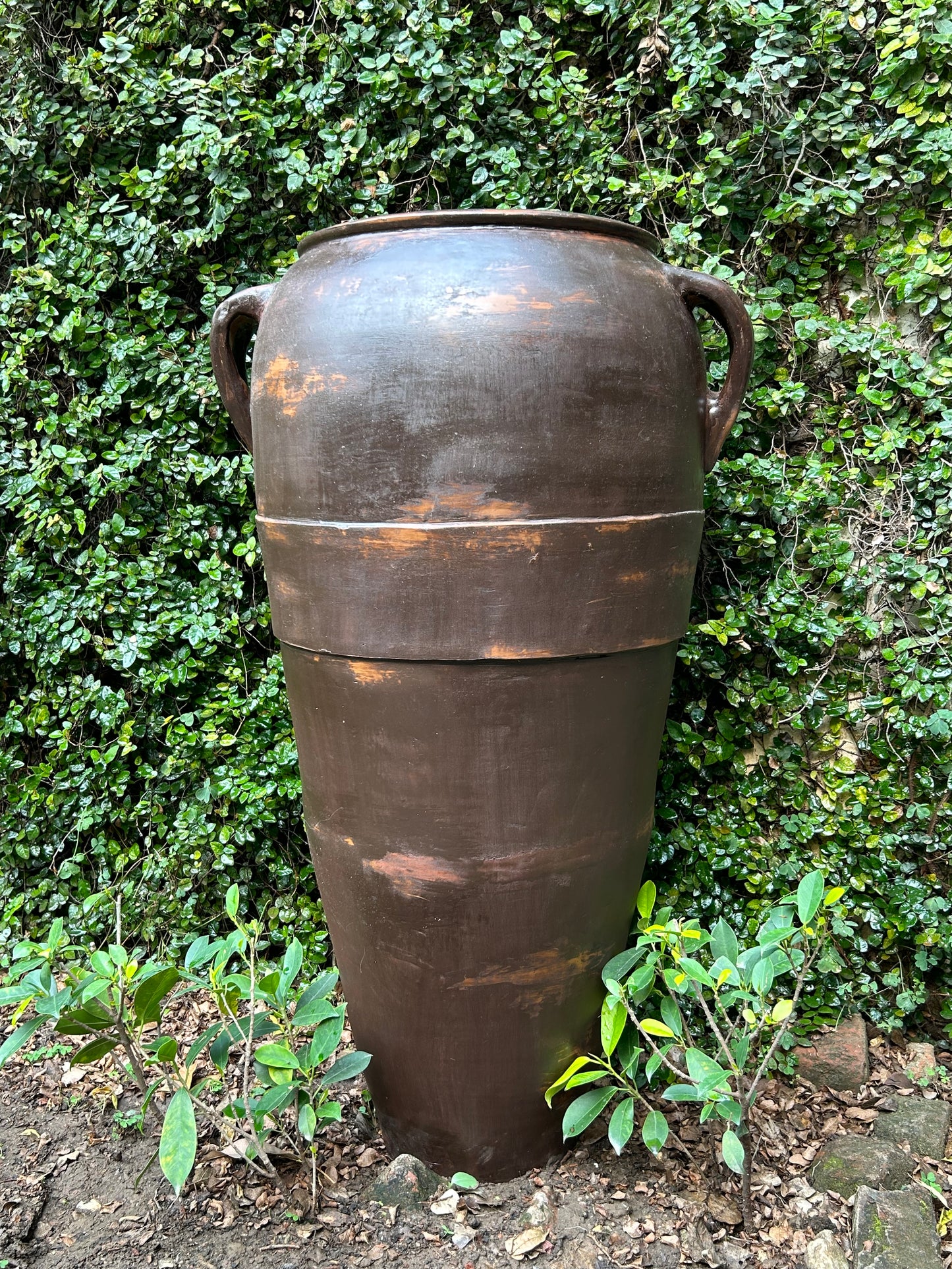 Walnut Pot
