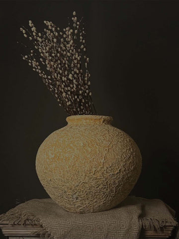 Monolith Terracotta Pot