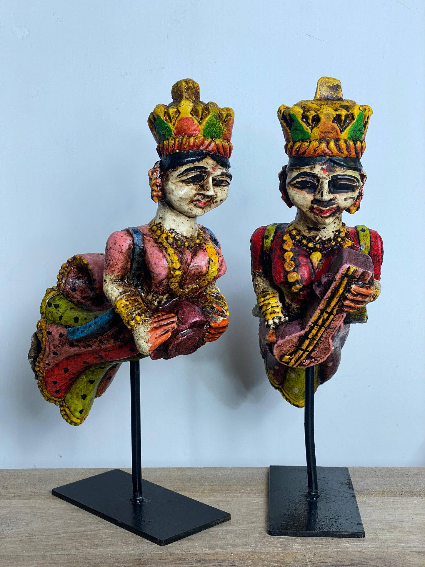 Chitra Putli