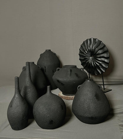 Kuro Collection